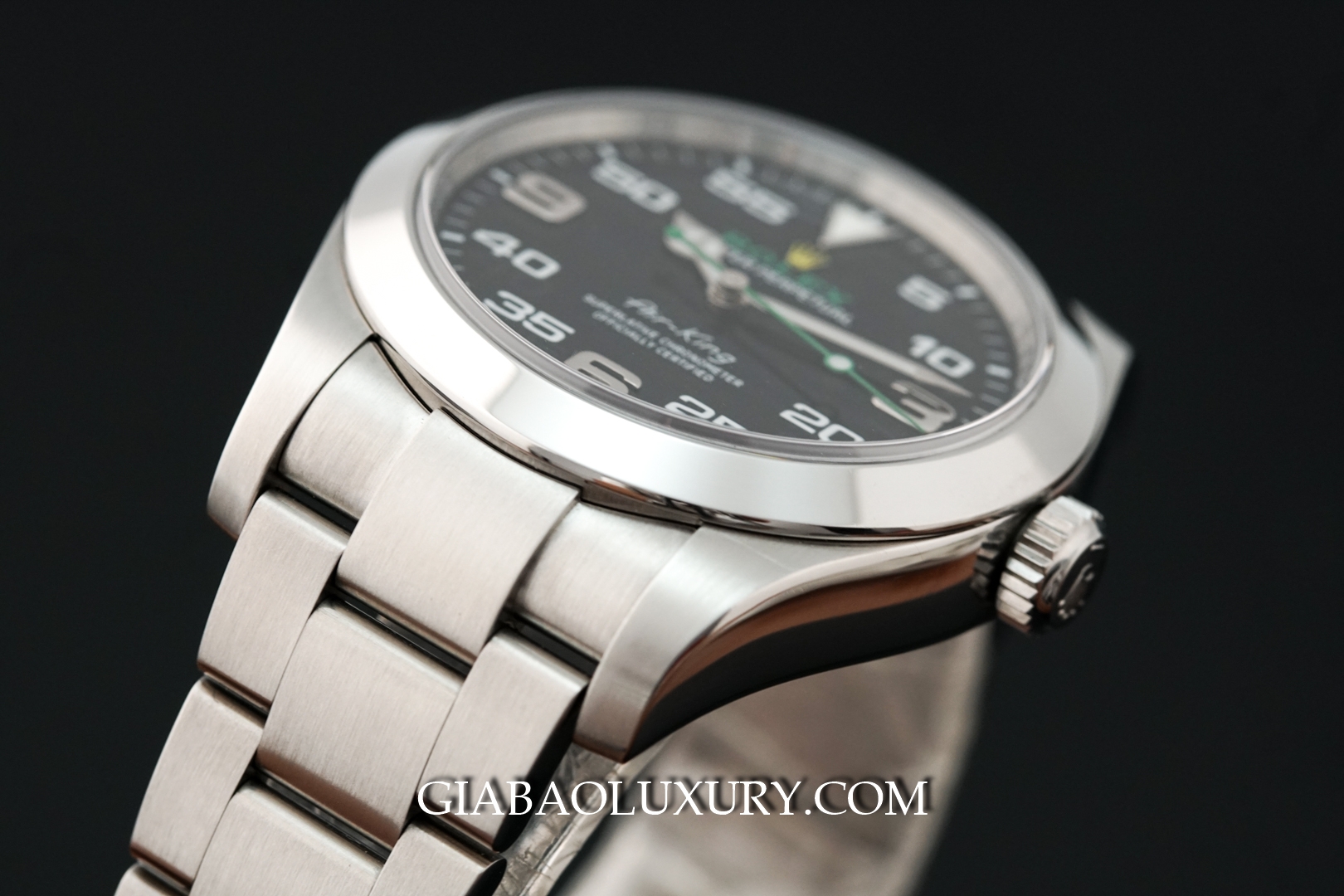 Ảnh phát quang Rolex Air-King 116900 từ bài review Gia Bảo