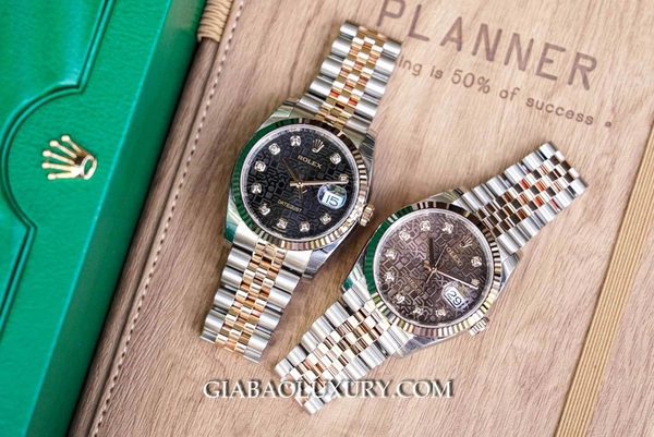 Hai đồng hồ Rolex Datejust trong tư liệu hình ảnh của Gia Bảo