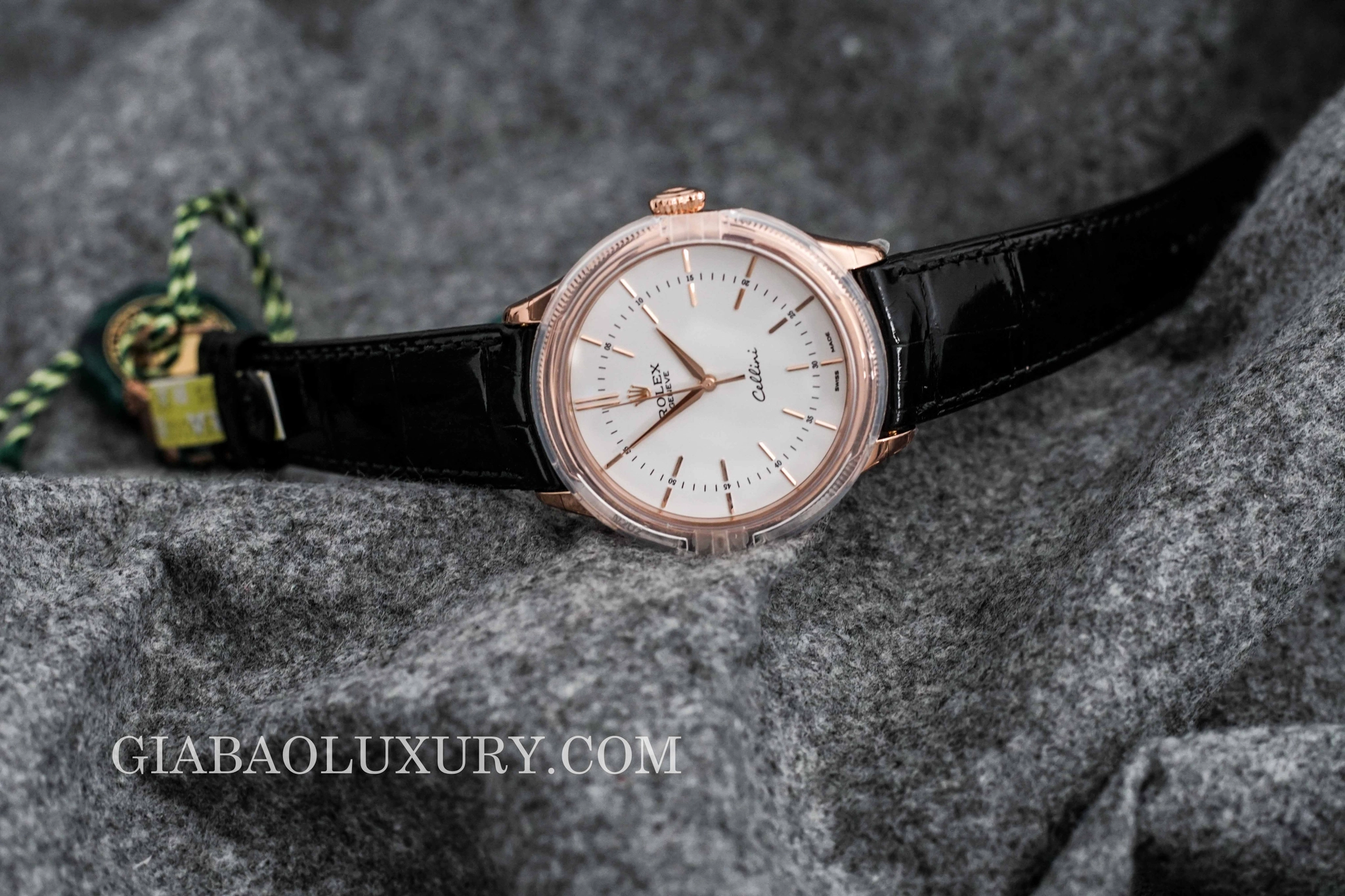 Rolex Cellini Time 50505 Everose mặt trắng trên dây da