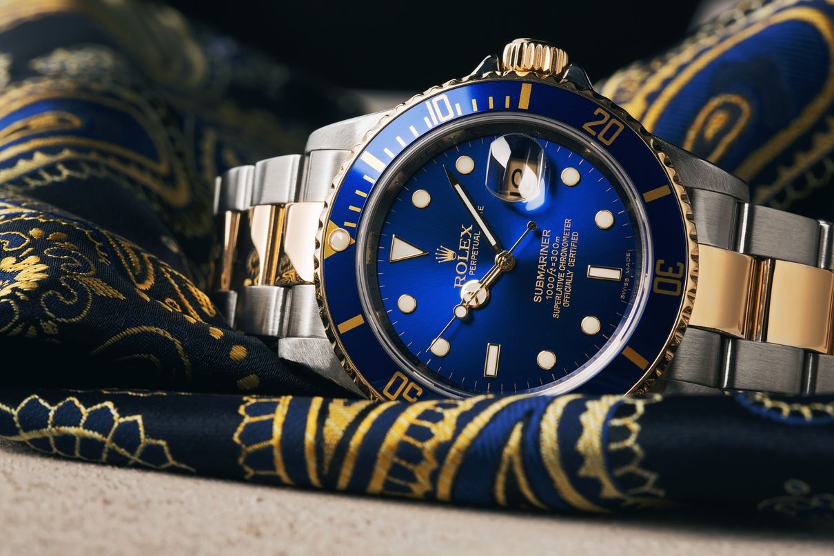 Rolex Submariner 16613 trong tư liệu đăng tại Gia Bảo